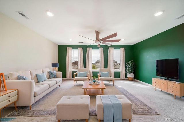 23125 E Piccolo Drive, Aurora, CO 80016