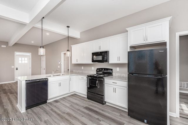 665 S 41st St, Louisville, KY 40211