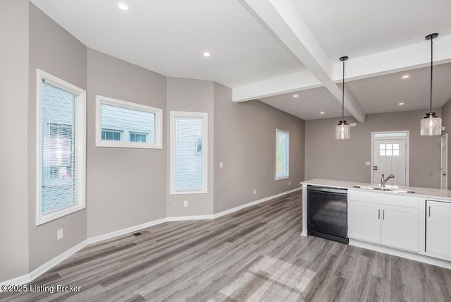 665 S 41st St, Louisville, KY 40211