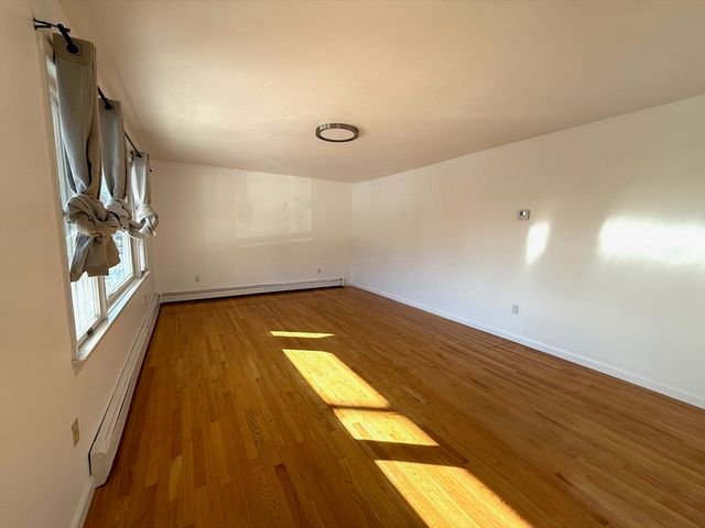 36 Chestnut Ave, Braintree, MA 02184