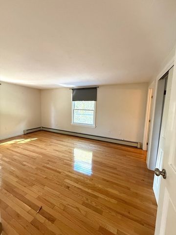 36 Chestnut Ave, Braintree, MA 02184