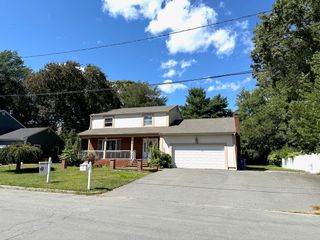 36 Chestnut Ave, Braintree, MA 02184