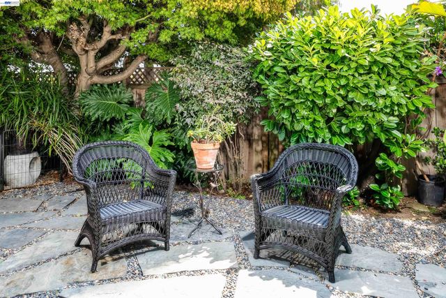 3229 Toyon Ter, Alameda, CA 94501