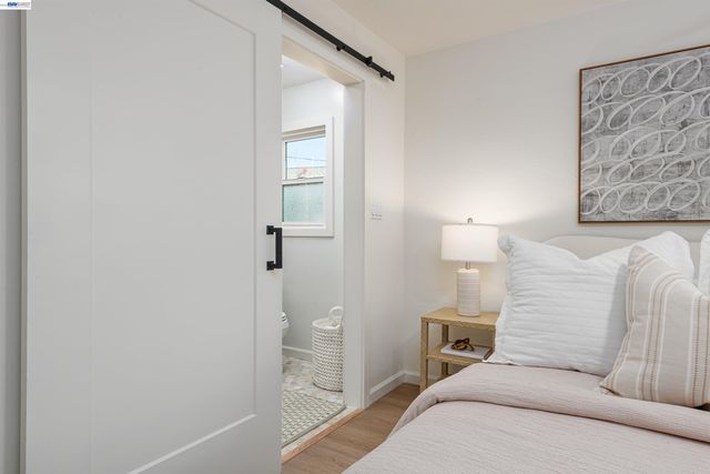 3229 Toyon Ter, Alameda, CA 94501