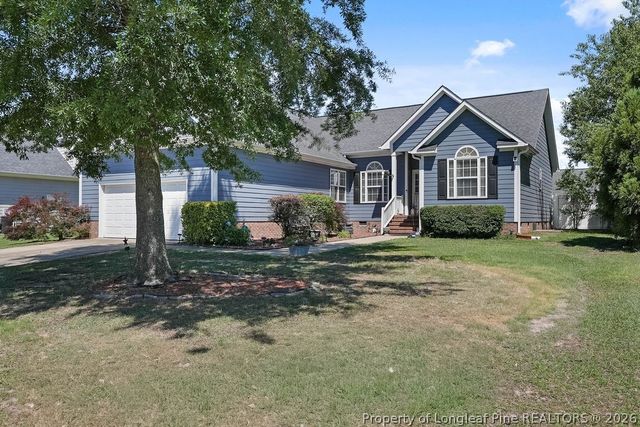 5952 Blue Sky Lane, Hope Mills, NC 28348