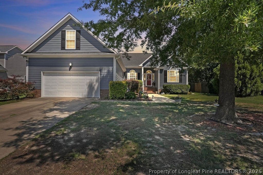 5952 Blue Sky Lane, Hope Mills, NC 28348