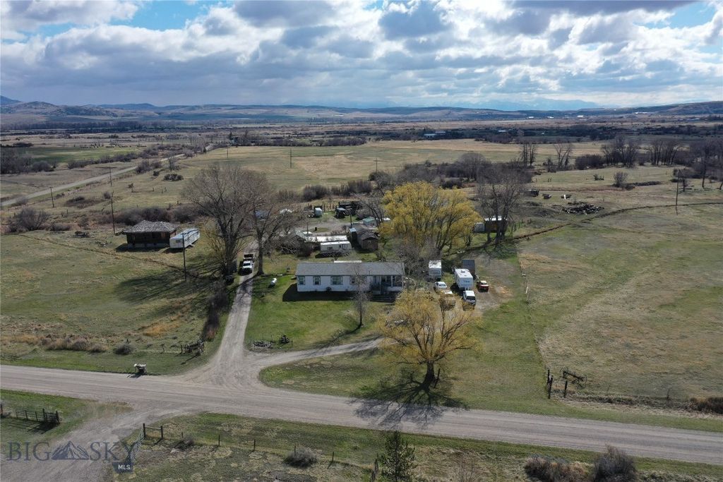 3179 Pyfer Road N, Three Forks, MT 59752 photo 3