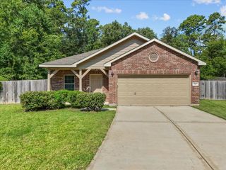 812 Backstay Court, Crosby, TX 77532