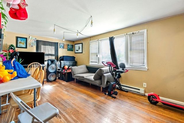 48 Hardwick Terrace, Boston, MA 02135