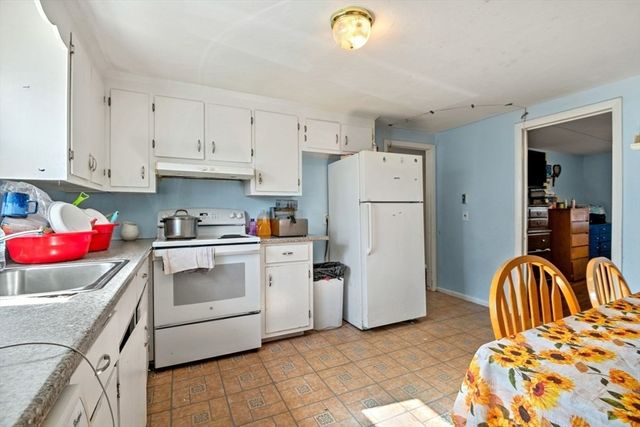 48 Hardwick Terrace, Boston, MA 02135