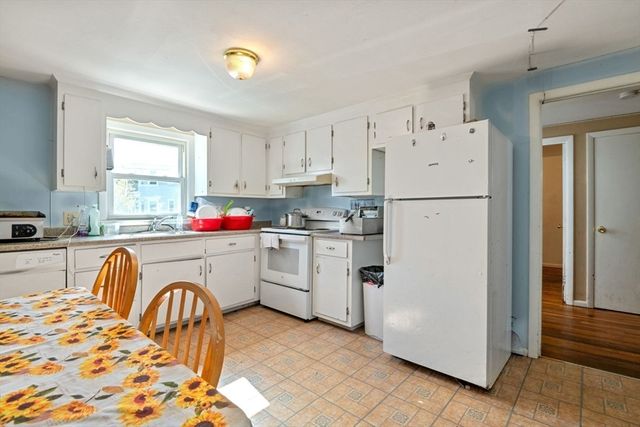 48 Hardwick Terrace, Boston, MA 02135