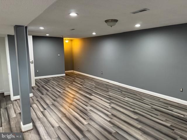 2304 LAKESHIRE DR, Alexandria, VA 22308