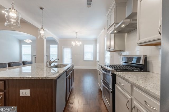 601 Cork St, Woodstock, GA 30188