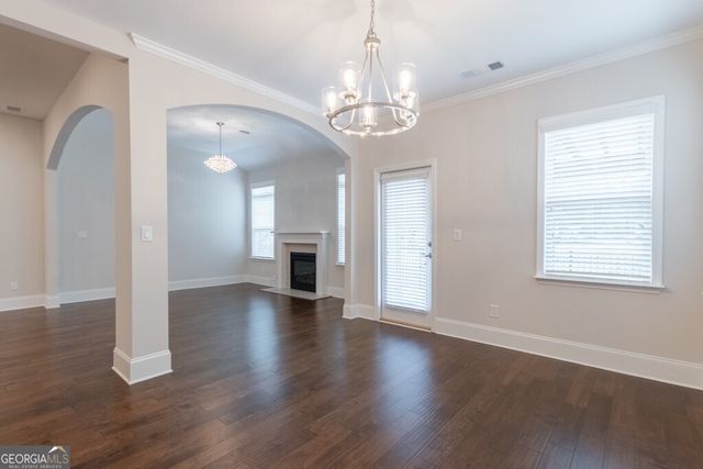 601 Cork St, Woodstock, GA 30188