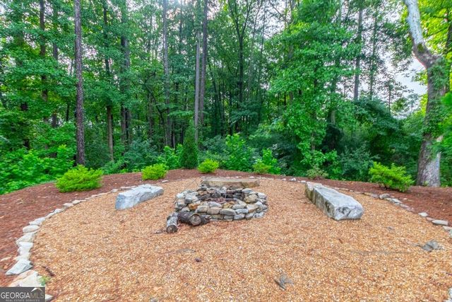 601 Cork St, Woodstock, GA 30188