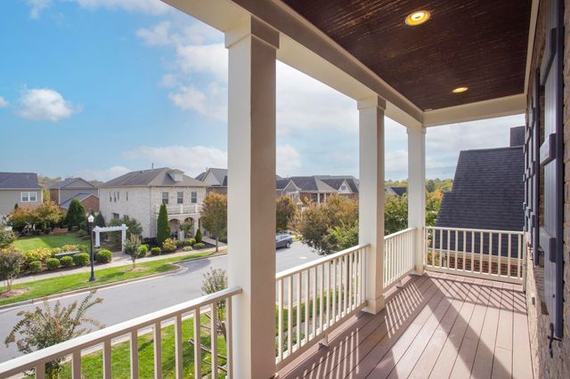 145 Ashcrest Pt, Hendersonville, TN 37075