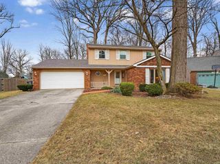 6811 Shadowbrook Cove, Fort Wayne, IN 46835