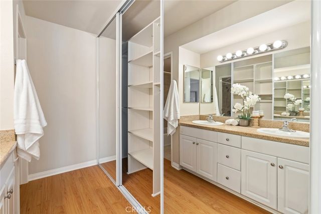 5500 Owensmouth Avenue 331, Woodland Hills, CA 91367