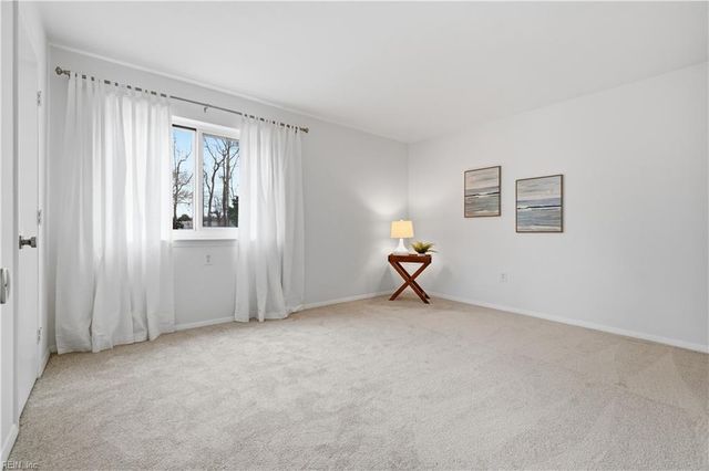 1020 Autumn Woods Ln Apt 101, Virginia Beach, VA 23454