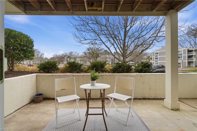 1020 Autumn Woods Ln Apt 101, Virginia Beach, VA 23454