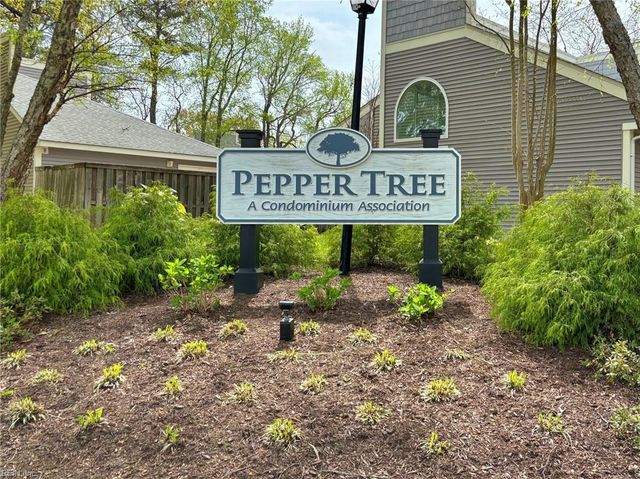 1020 Autumn Woods Ln Apt 101, Virginia Beach, VA 23454