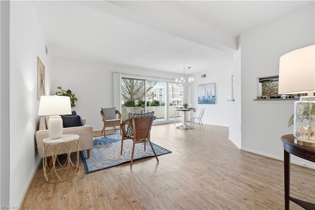 1020 Autumn Woods Ln Apt 101, Virginia Beach, VA 23454