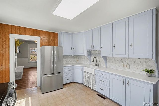 2509 S Sheridan Road, Lennon, MI 48449