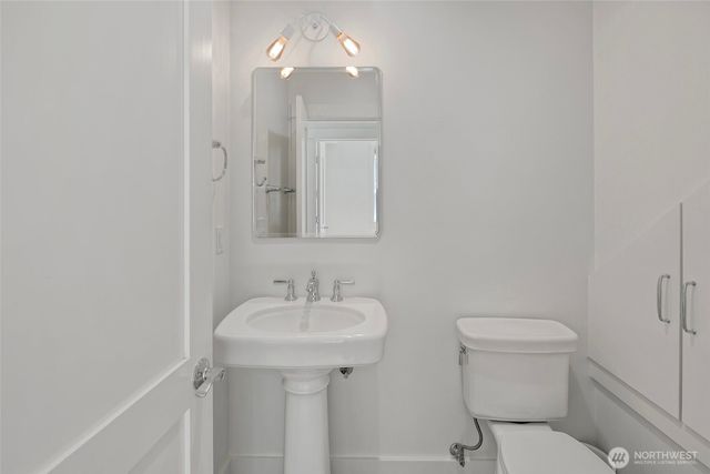 2211 NW 60th Street, Seattle, WA 98107