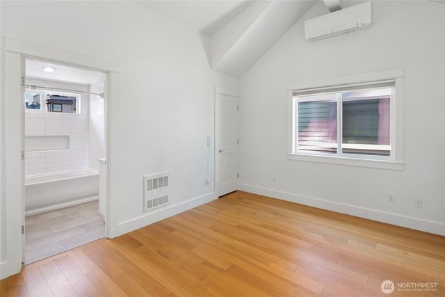 2211 NW 60th Street, Seattle, WA 98107