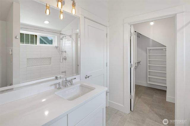 2211 NW 60th Street, Seattle, WA 98107