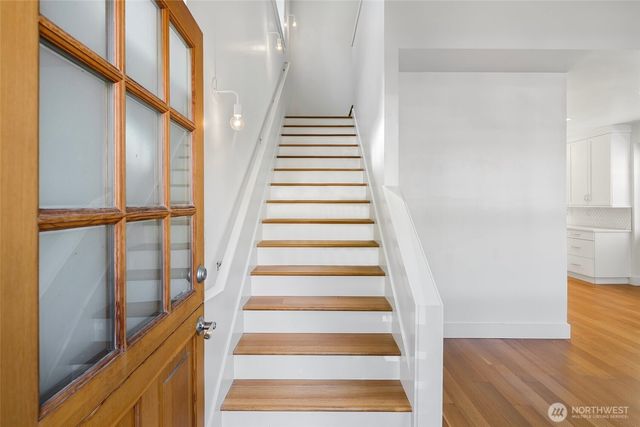 2211 NW 60th Street, Seattle, WA 98107