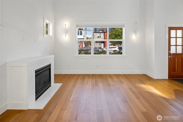 2211 NW 60th Street, Seattle, WA 98107