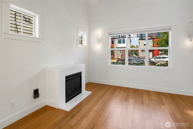 2211 NW 60th Street, Seattle, WA 98107