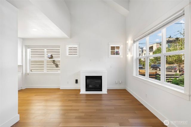 2211 NW 60th Street, Seattle, WA 98107