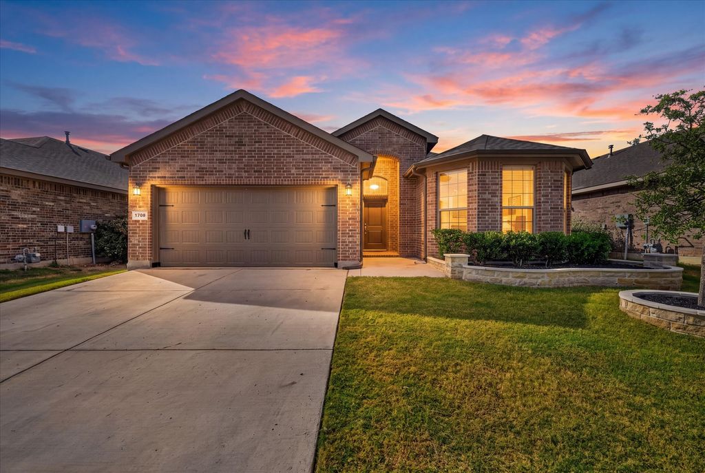 1705 Chamaeleon Drive, Haslet, TX 76052 — exterior