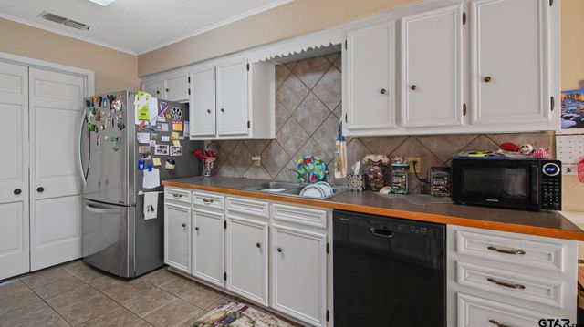 520 Elmridge, Tyler, TX 75703