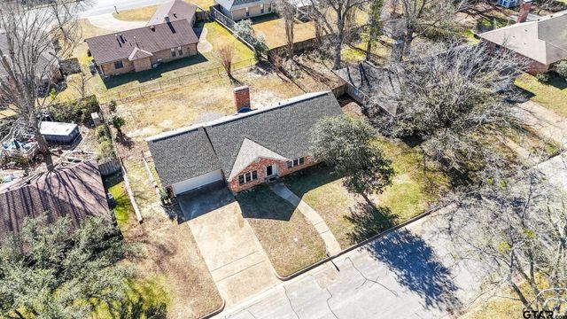 520 Elmridge, Tyler, TX 75703