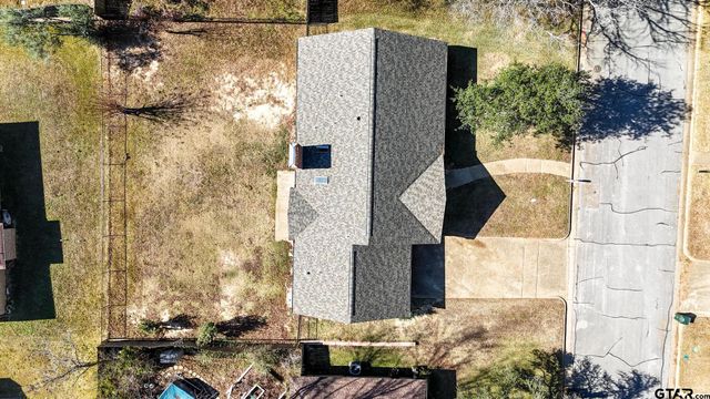 520 Elmridge, Tyler, TX 75703