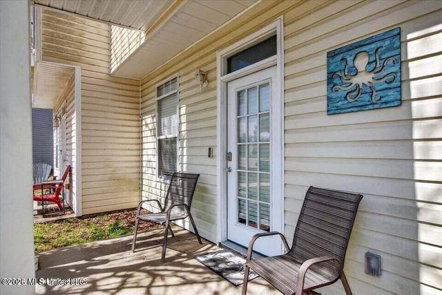 1283 Century Oaks Drive, B, Gulfport, MS 39507