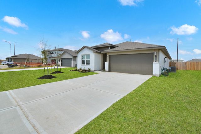 14515 Rain Tree Drive, Baytown, TX 77523