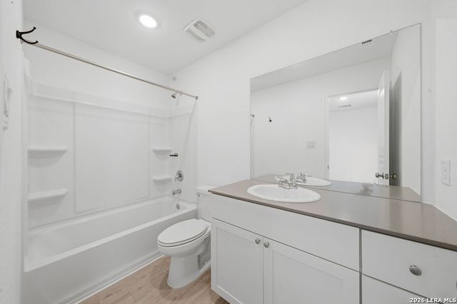 7663 Aston Cross, San Antonio, TX 78253