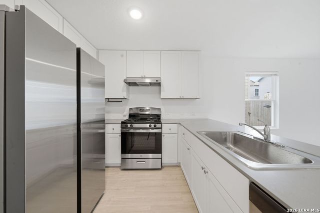 7663 Aston Cross, San Antonio, TX 78253