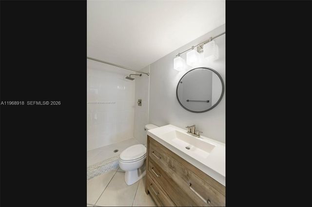 1455 N Treasure Dr PH A, North Bay Village, FL 33141