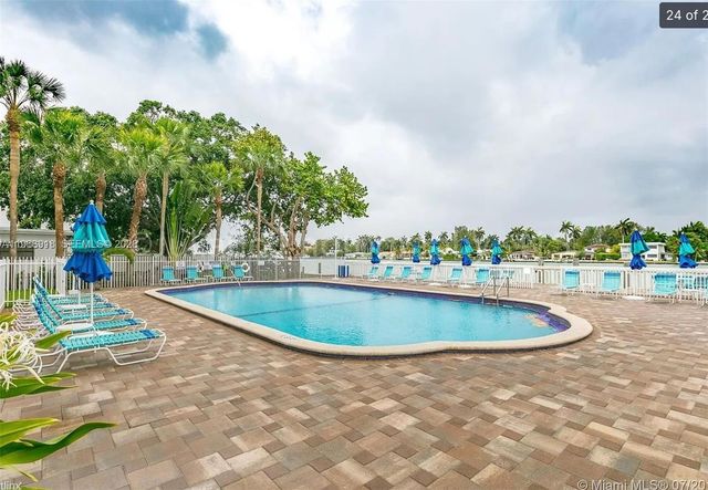 1455 N Treasure Dr PH A, North Bay Village, FL 33141