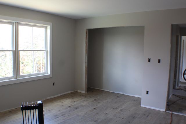 27 Tyler Avenue, Epsom, NH 03234