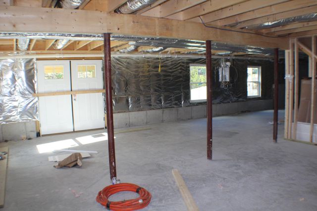 27 Tyler Avenue, Epsom, NH 03234