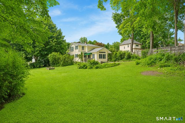 11 East Orchard Street, Plymouth, CT 06786