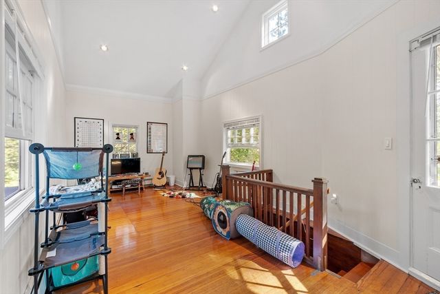 202 Paine St, Bellingham, MA 02019