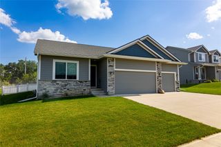 1105 Hunter Court, Adel, IA 50003