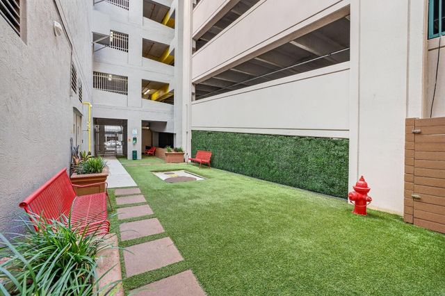 350 SE 2nd Street 640, Fort Lauderdale, FL 33301